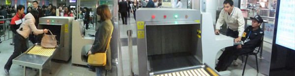 alat keamanan tempat umum bandara X Ray Baggage Scanner Dengan Ukuran Terowongan 1000mm x 1000mm